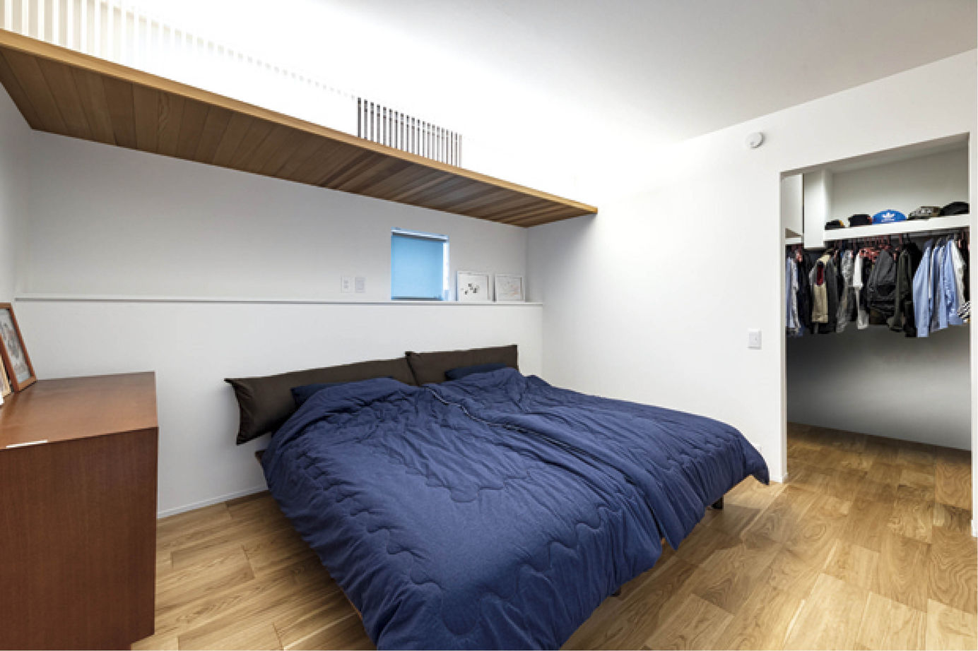 アイ工務店 【福岡県福岡市/シンプルモダン/テラス】大窓と美しい階段をシンボルに、内と外のギャップを楽しむ家の建築実例画像4