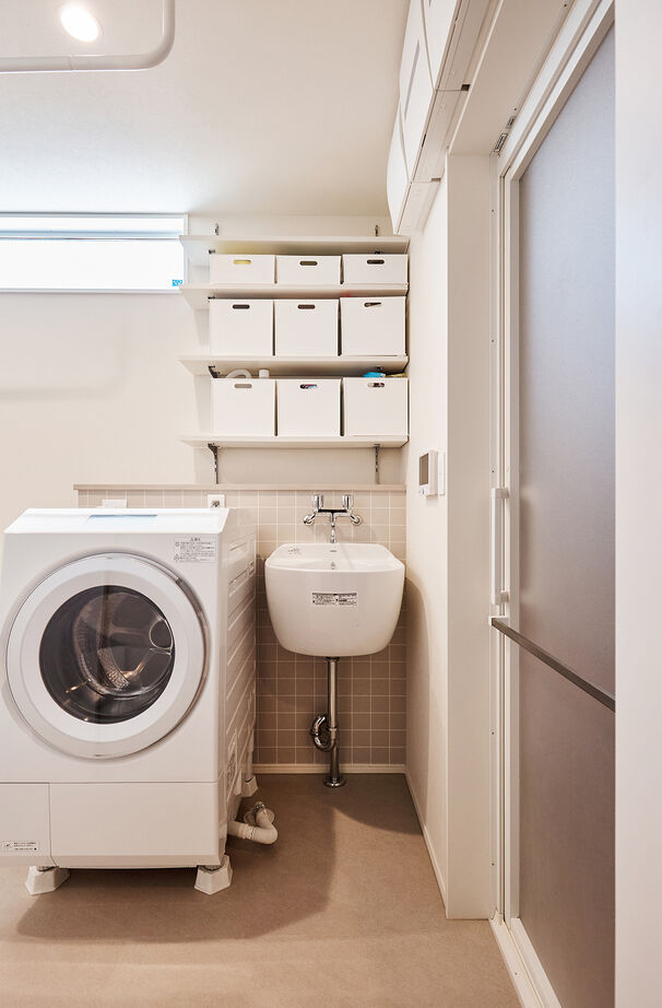 アイ工務店 【延床33.6坪/吹抜/収納充実/間取図】庭と繋がり、吹抜の圧倒的な開放感を楽しむ北欧テイストの家の建築実例画像8