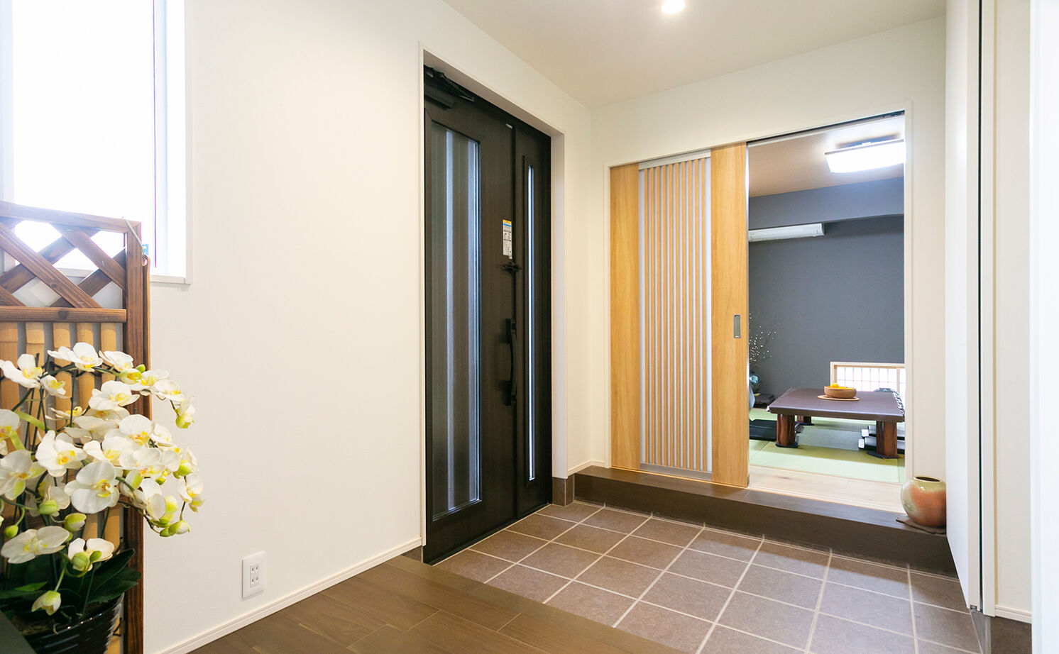 アイ工務店 【延床58.1坪／ダウンフロア／間取り図】窓越しの緑が爽快なリビングに、家族が自然と集う二世帯住宅の建築実例画像4