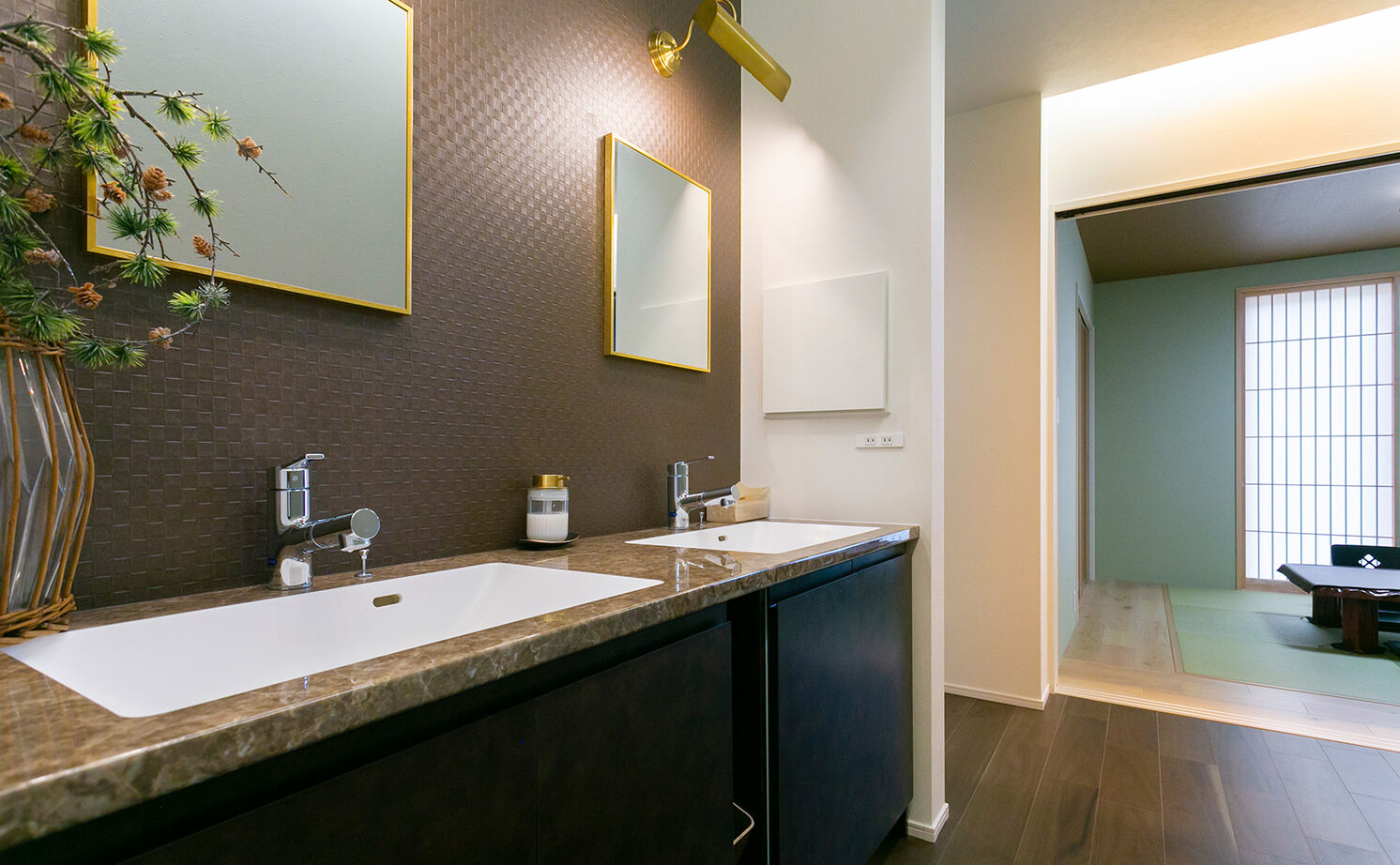 アイ工務店 【延床58.1坪／ダウンフロア／間取り図】窓越しの緑が爽快なリビングに、家族が自然と集う二世帯住宅の建築実例画像7