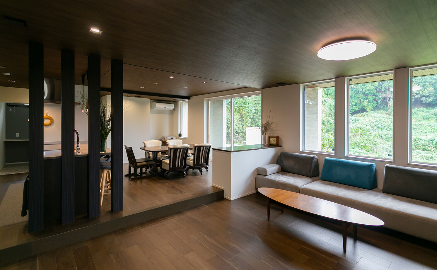 アイ工務店 【延床58.1坪／ダウンフロア／間取り図】窓越しの緑が爽快なリビングに、家族が自然と集う二世帯住宅の建築実例画像8