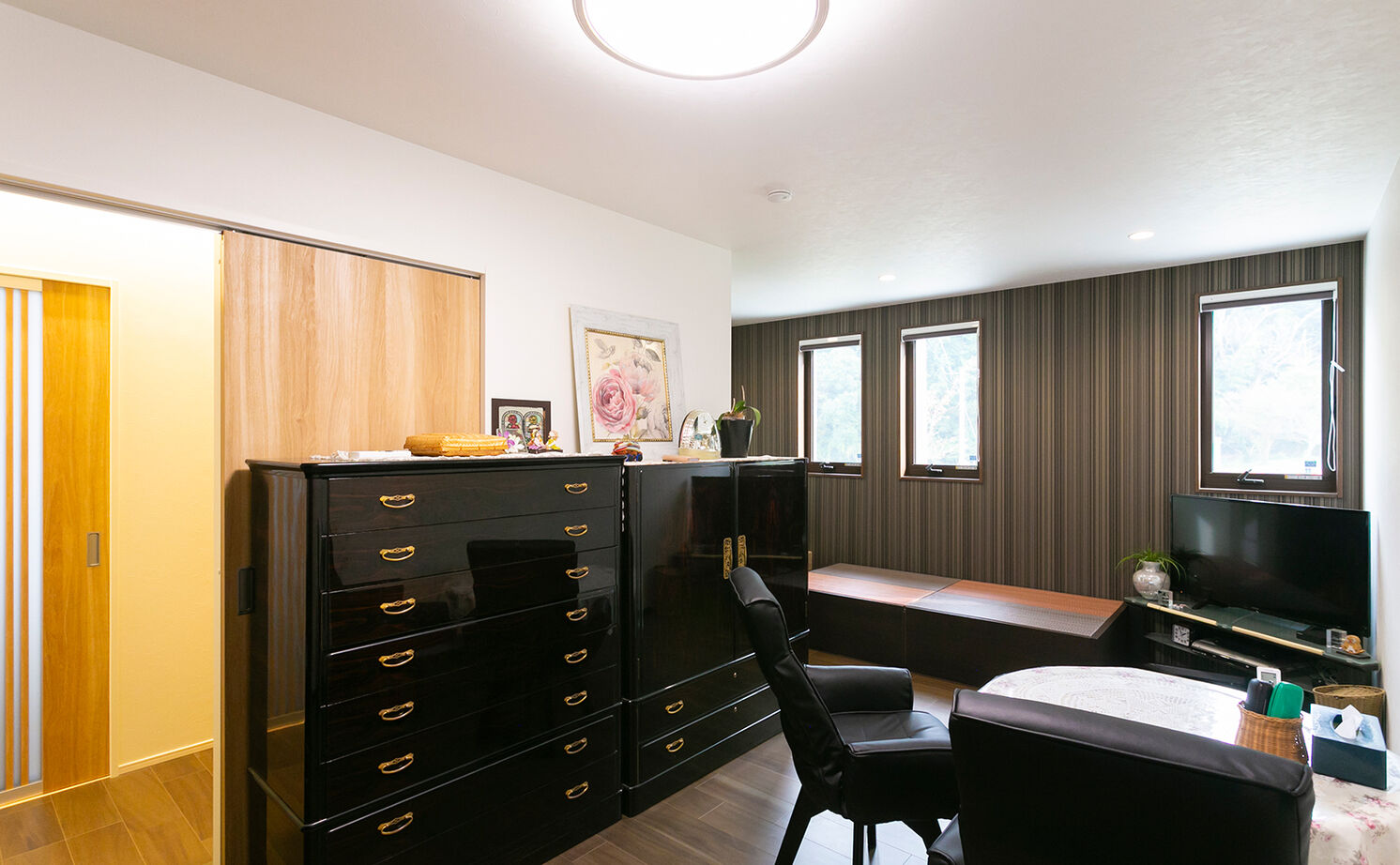 アイ工務店 【延床58.1坪／ダウンフロア／間取り図】窓越しの緑が爽快なリビングに、家族が自然と集う二世帯住宅の建築実例画像14