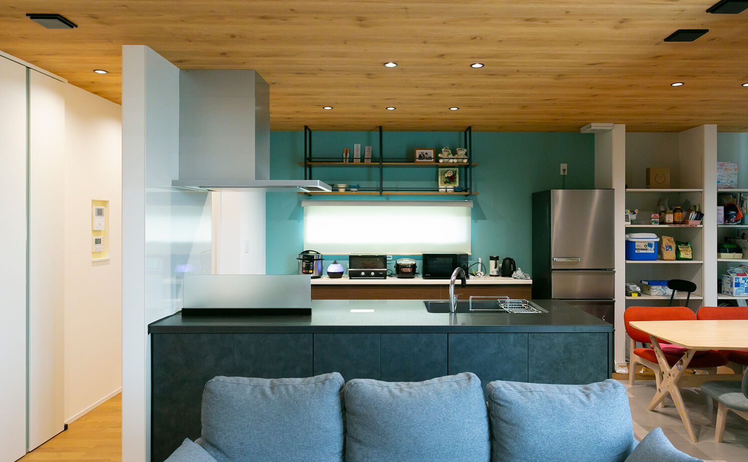 アイ工務店 【長崎県/平屋/間取り図有】ワンフロアで暮らしが完結する快適さに、使い方自在の小屋裏空間をプラスの建築実例画像10