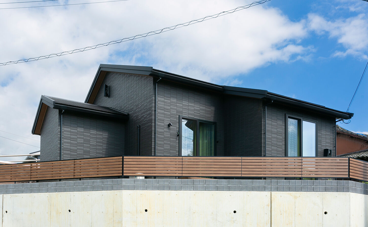 アイ工務店 【長崎県/平屋/間取り図有】ワンフロアで暮らしが完結する快適さに、使い方自在の小屋裏空間をプラスの建築実例画像16