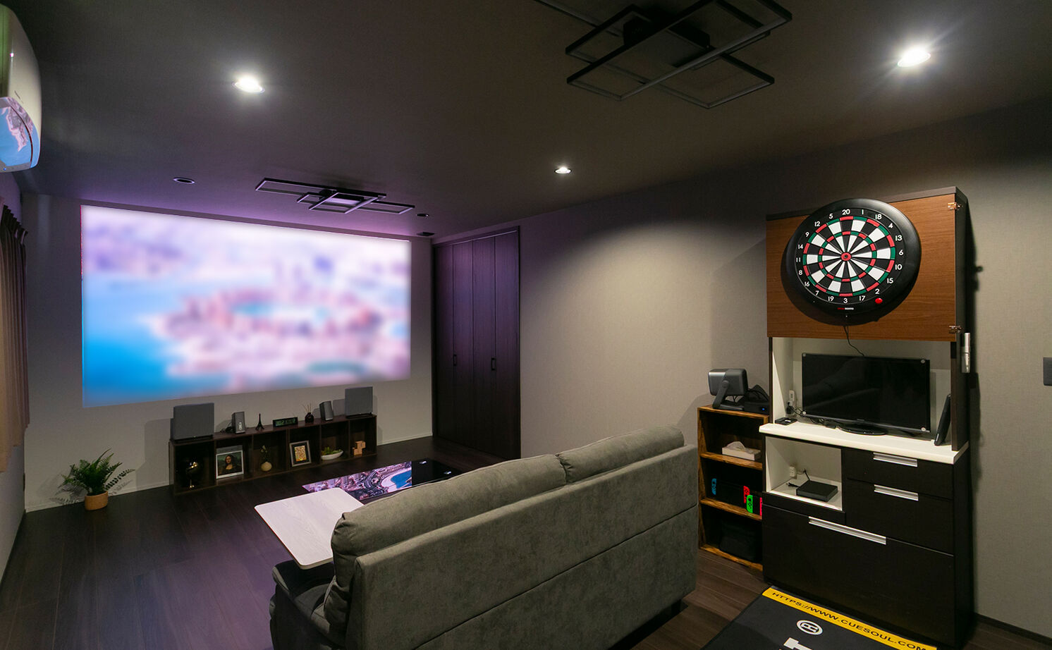 アイ工務店 【長崎県/ファミリールーム/間取り図有】映画にダーツにカラオケと、レジャーを存分に楽しめる家の建築実例画像2