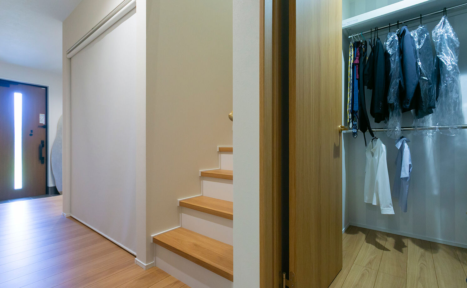 アイ工務店 【長崎県/ファミリールーム/間取り図有】映画にダーツにカラオケと、レジャーを存分に楽しめる家の建築実例画像6