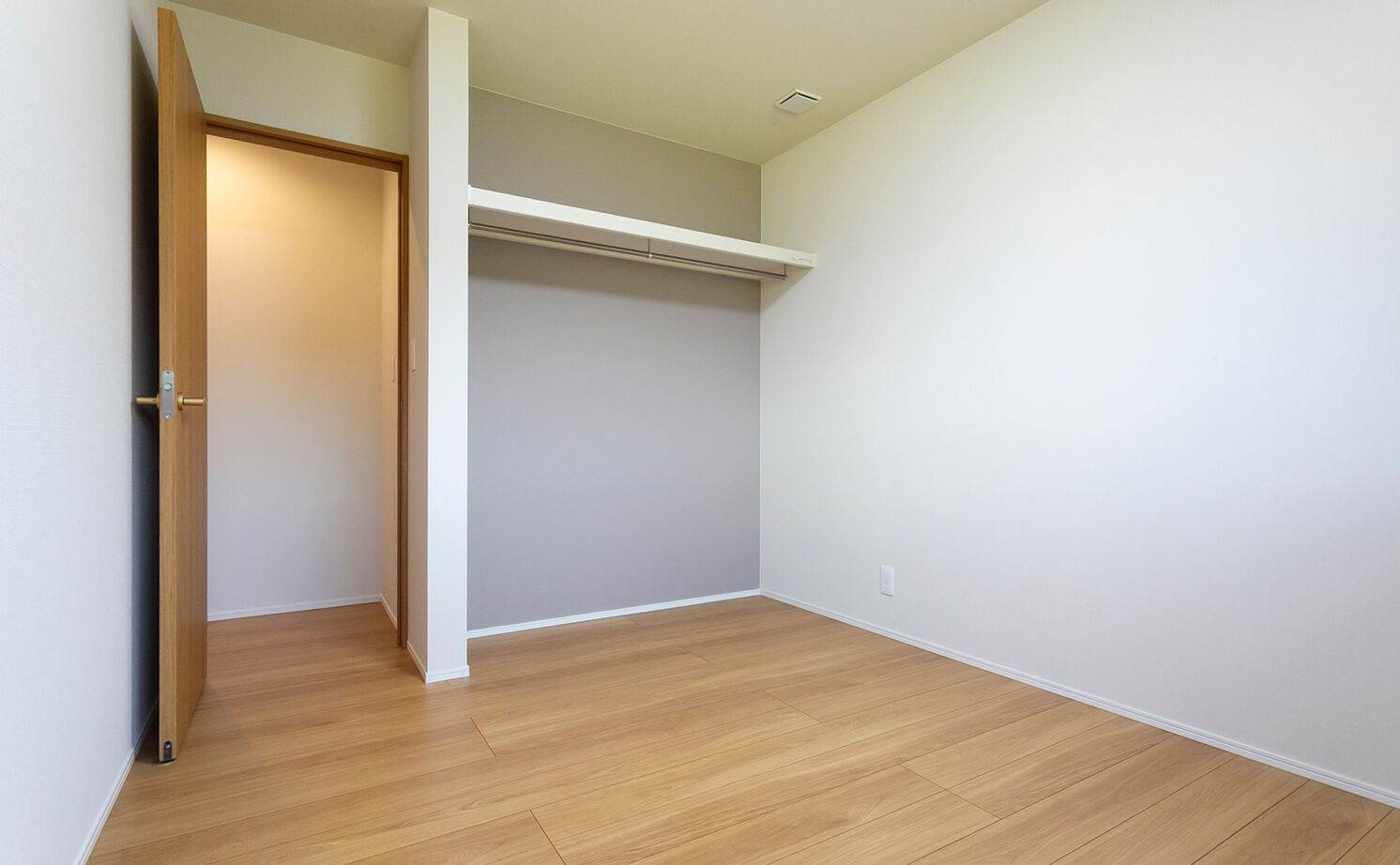 アイ工務店 【長崎県/ファミリールーム/間取り図有】映画にダーツにカラオケと、レジャーを存分に楽しめる家の建築実例画像19