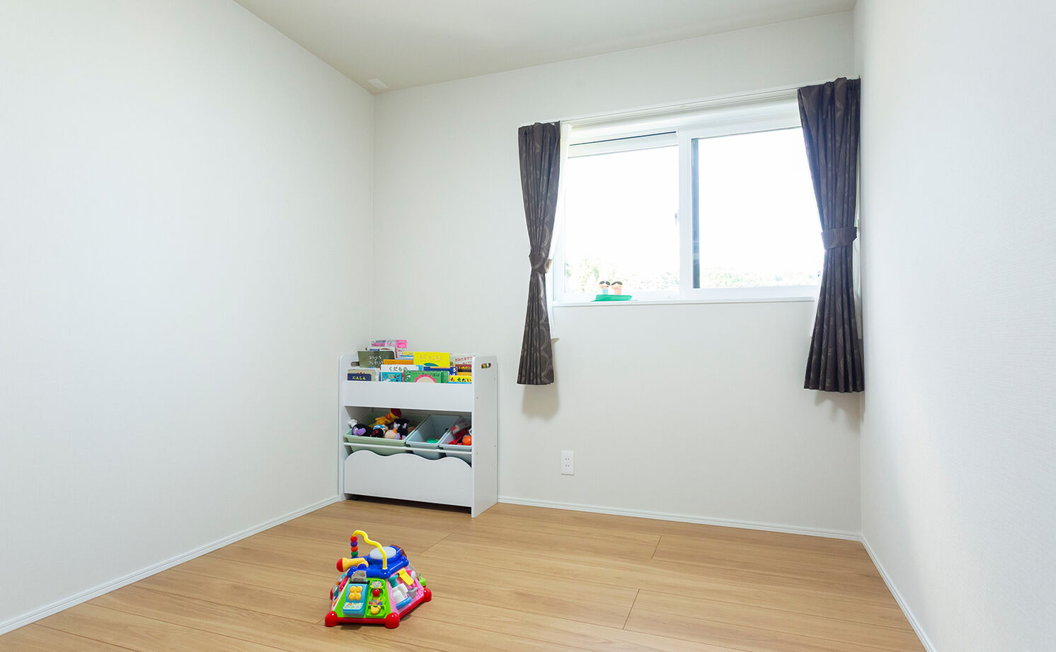 アイ工務店 【長崎県/ファミリールーム/間取り図有】映画にダーツにカラオケと、レジャーを存分に楽しめる家の建築実例画像20