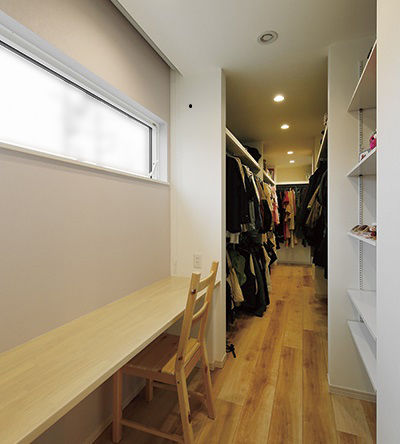 アイ工務店 【埼玉県/2000万円台/39坪】広々玄関、大型WICを実現したオールドアメリカンスタイルの家の建築実例画像4