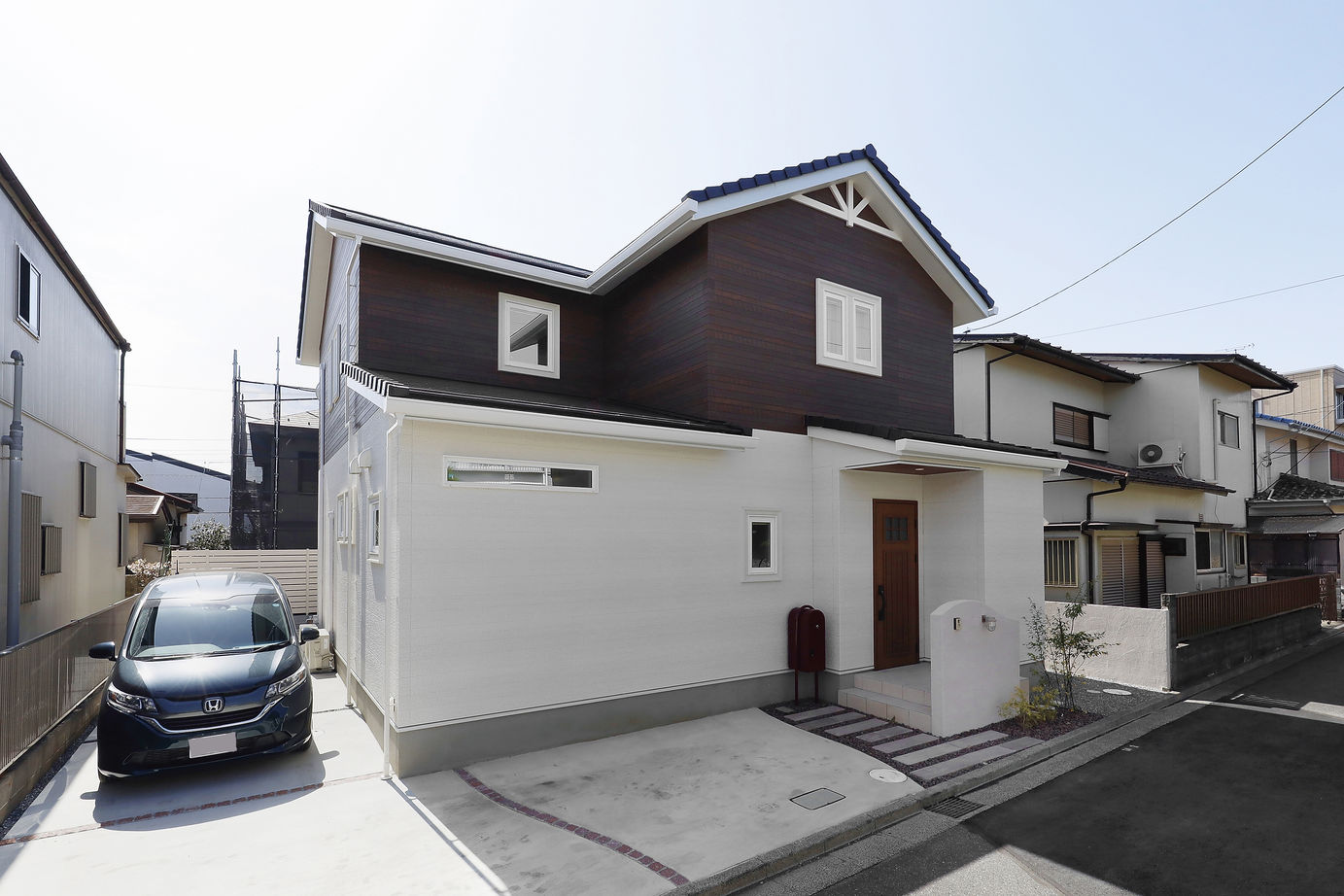 アイ工務店 【千葉県松戸市/40坪/快適導線】泥んこ遊びの後はすぐ洗面へ。回遊できる動線が毎日を快適にの建築実例画像1