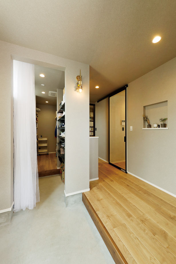 アイ工務店 【神奈川県/2000万円台】スキップフロアの空間デザインと、こだわりの動線。憧れのキッチンを叶えた住まいの建築実例画像9