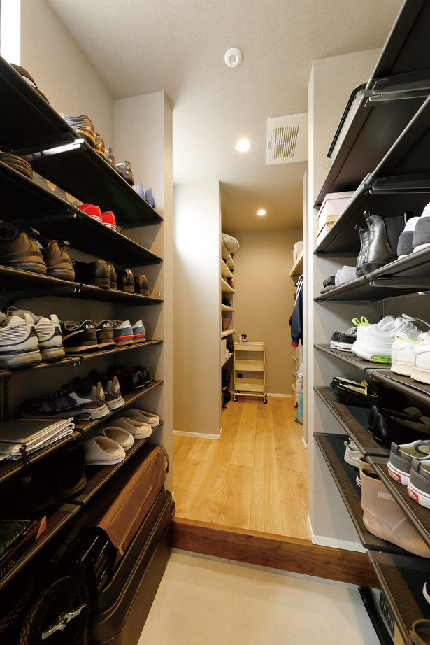 アイ工務店 【神奈川県/2000万円台】スキップフロアの空間デザインと、こだわりの動線。憧れのキッチンを叶えた住まいの建築実例画像10