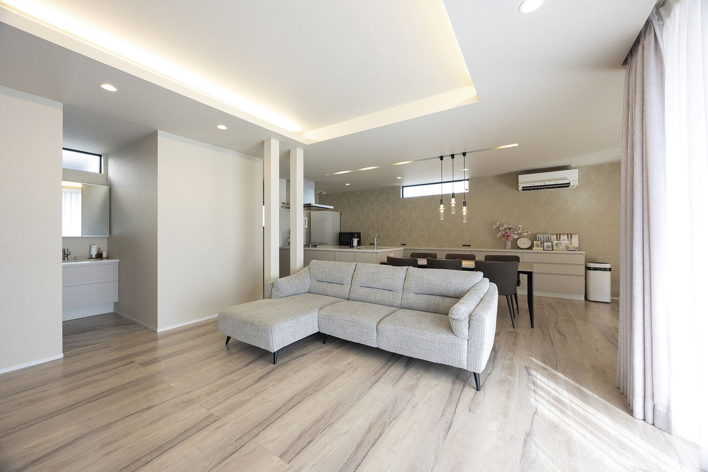 アイ工務店 【延床42.0坪/ 大空間LDK/子どもスペース】機能もデザインも妥協せず細部までこだわって叶えた理想の住まいの建築実例画像4