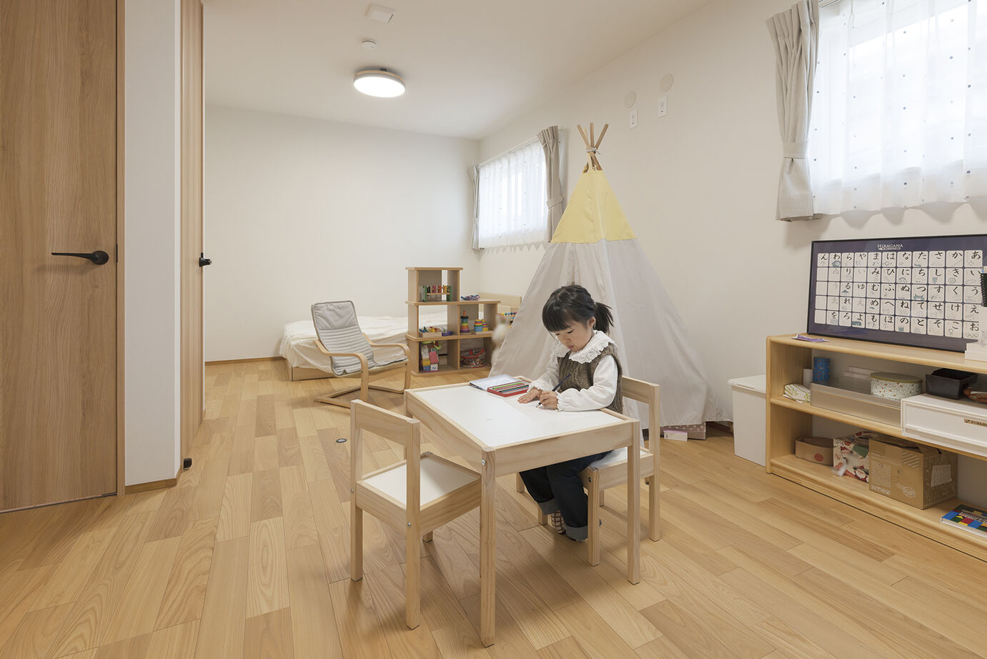 アイ工務店 【 平屋/延床44.7坪/ウッドデッキ/動線と収納】家族が集まる時間も、ひとりの時間も、大切にできるわが家の建築実例画像12