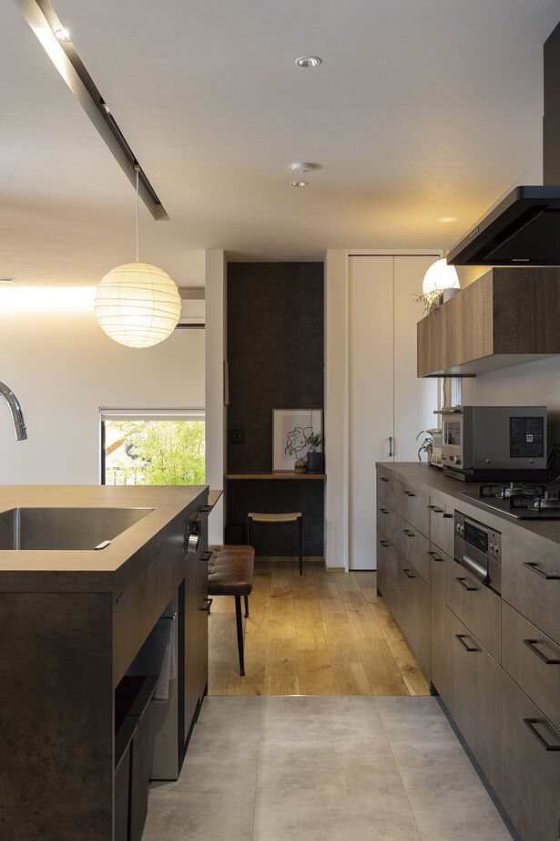 アイ工務店 【延床39.8坪/家事動線/吹抜/テラス】センチ単位の自由設計で、実用性とデザインが両立した住まいにの建築実例画像10