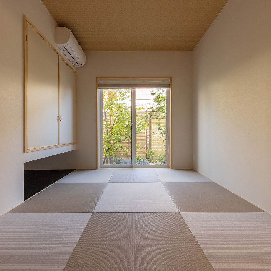 アイ工務店 【兵庫県宝塚市/4000万円台】開放感と快適な生活動線が心地よい、スタイリッシュモダンの住まいの建築実例画像3