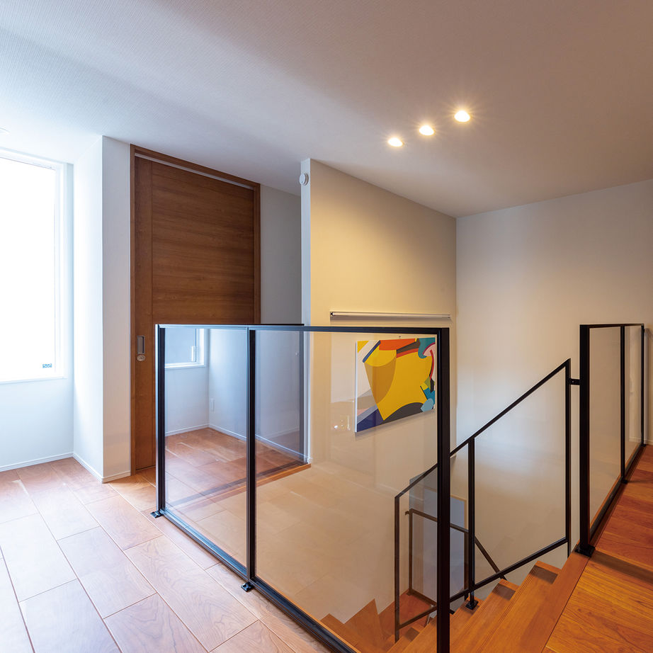 アイ工務店 【兵庫県宝塚市/4000万円台】開放感と快適な生活動線が心地よい、スタイリッシュモダンの住まいの建築実例画像10