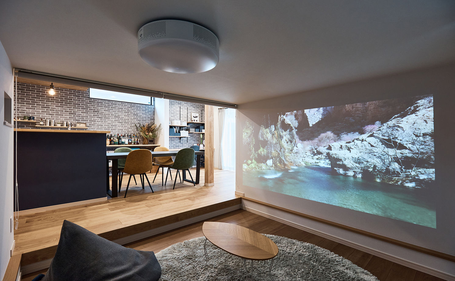 アイ工務店 【三重県/2000万円台】「スキップロフト」や「アクセントクロス」など、こだわりをとことん突き詰めた家の建築実例画像2