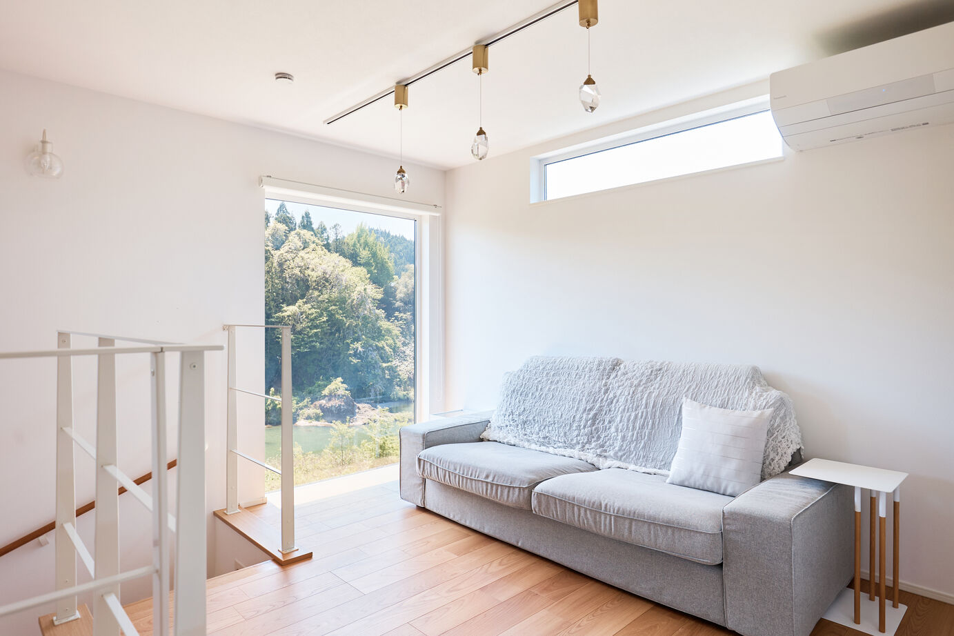 アイ工務店 【宮城県/2000万円台/快適導線】緑豊かな環境を活かす。四季の絶景を愉しむリビングとテラスのある家の建築実例画像6