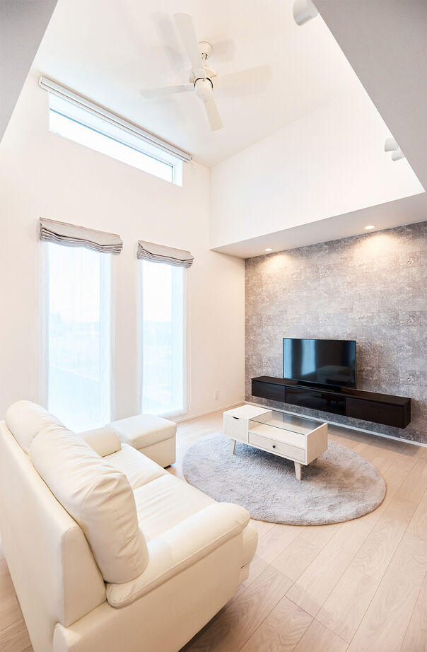 アイ工務店 【延床37.8坪／吹抜／ペット／間取図】憧れのハワイをわが家に。家族と愛犬に、あたたかな陽だまりをの建築実例画像3