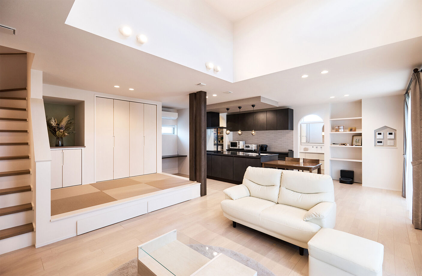 アイ工務店 【延床37.8坪／吹抜／ペット／間取図】憧れのハワイをわが家に。家族と愛犬に、あたたかな陽だまりをの建築実例画像4