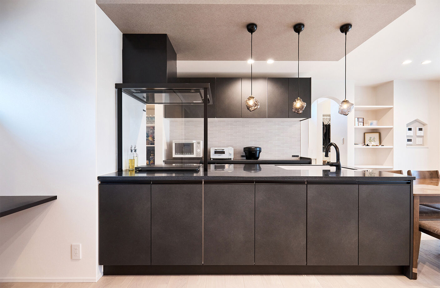 アイ工務店 【延床37.8坪／吹抜／ペット／間取図】憧れのハワイをわが家に。家族と愛犬に、あたたかな陽だまりをの建築実例画像5