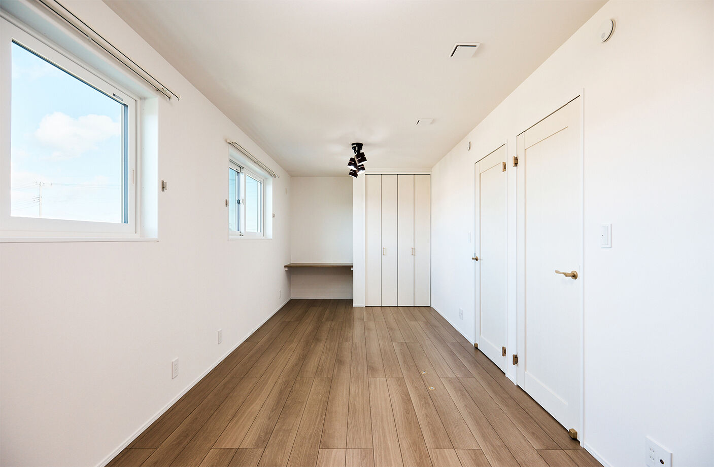 アイ工務店 【延床37.8坪／吹抜／ペット／間取図】憧れのハワイをわが家に。家族と愛犬に、あたたかな陽だまりをの建築実例画像15