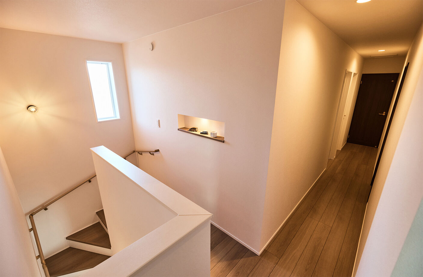 アイ工務店 【延床37.8坪／吹抜／ペット／間取図】憧れのハワイをわが家に。家族と愛犬に、あたたかな陽だまりをの建築実例画像16