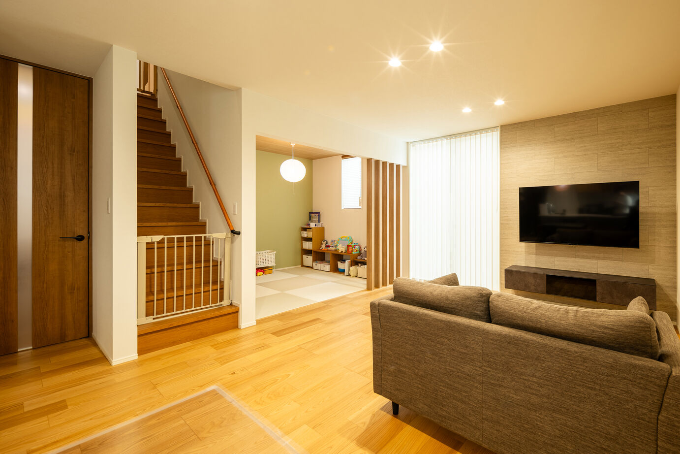 アイ工務店 【新潟県/3000万円台/回遊動線】くつろぎ時間も家事タイムも心地よく。無駄のない動線で暮らしやすい住まいの建築実例画像7