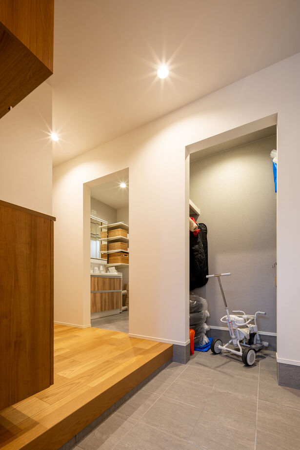 アイ工務店 【新潟県/3000万円台/回遊動線】くつろぎ時間も家事タイムも心地よく。無駄のない動線で暮らしやすい住まいの建築実例画像15