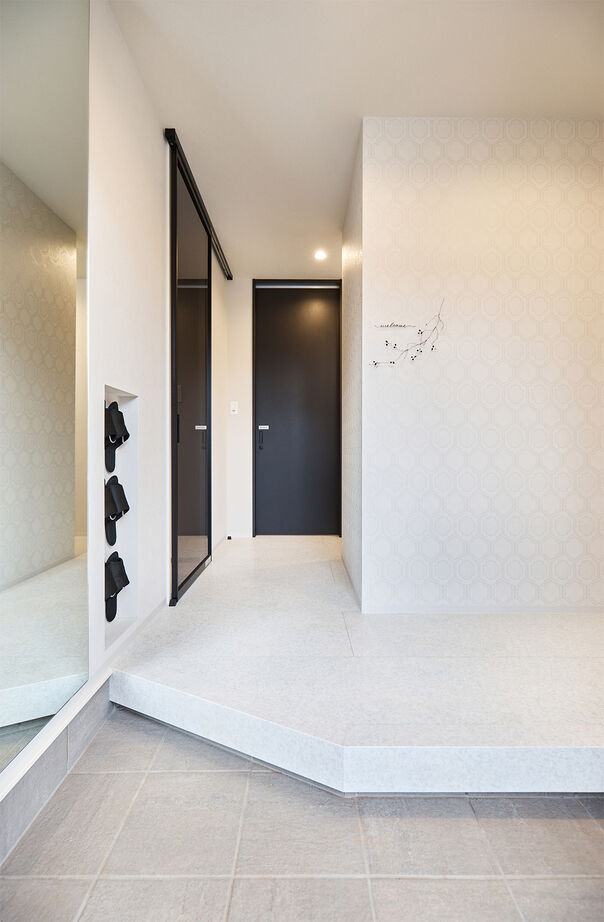 アイ工務店 【延床38.6坪/テラス/動線/間取図】こだわりのキッチンを備え、おうちレストランを楽しむホテルライクな家の建築実例画像15