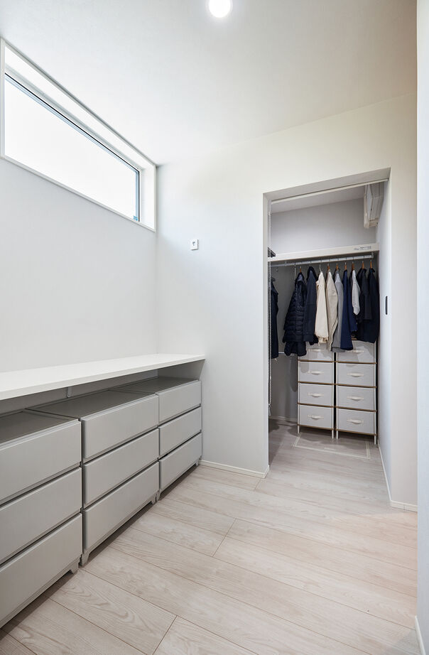 アイ工務店 【延床35.5坪／スキップフロア／畳コーナー／間取図】丘の上のホテルライクな住まいで、愛犬とくつろぐの建築実例画像13