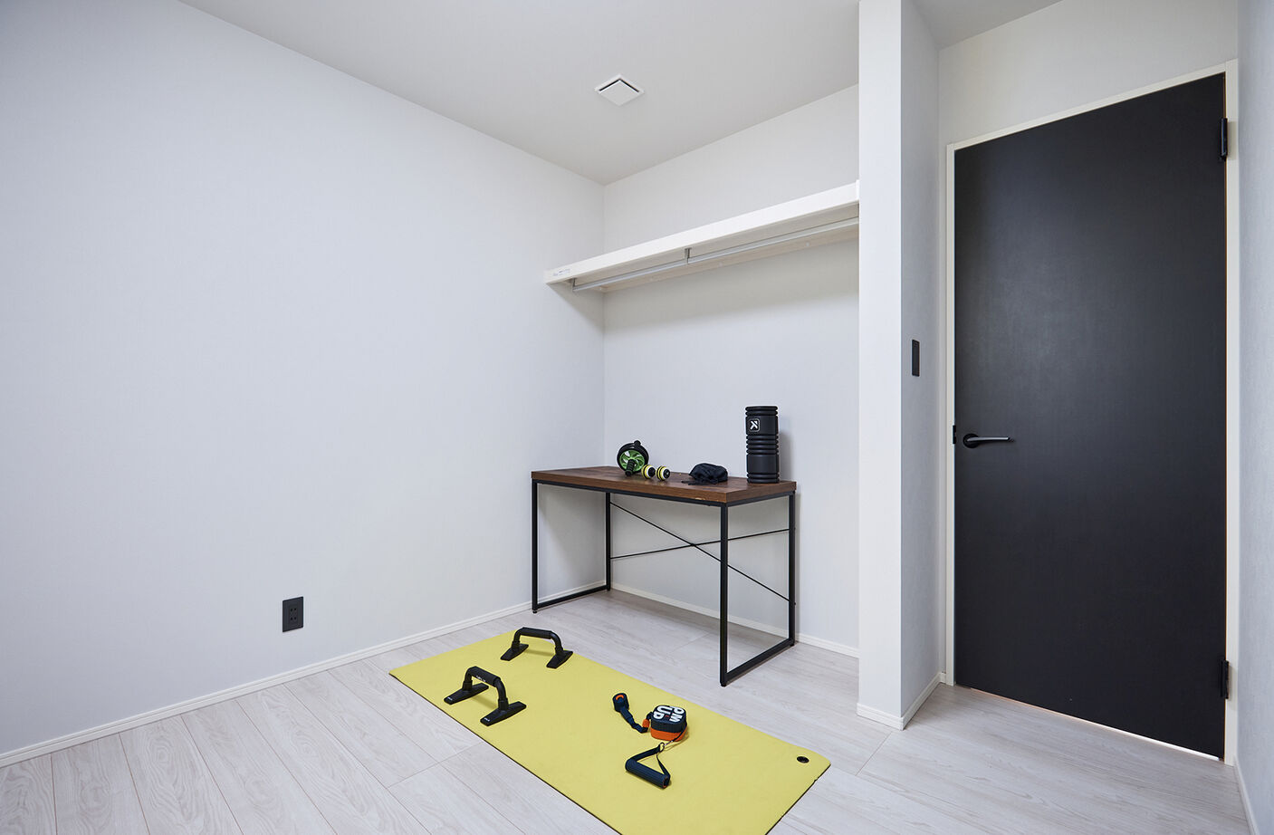 アイ工務店 【延床35.5坪／スキップフロア／畳コーナー／間取図】丘の上のホテルライクな住まいで、愛犬とくつろぐの建築実例画像15