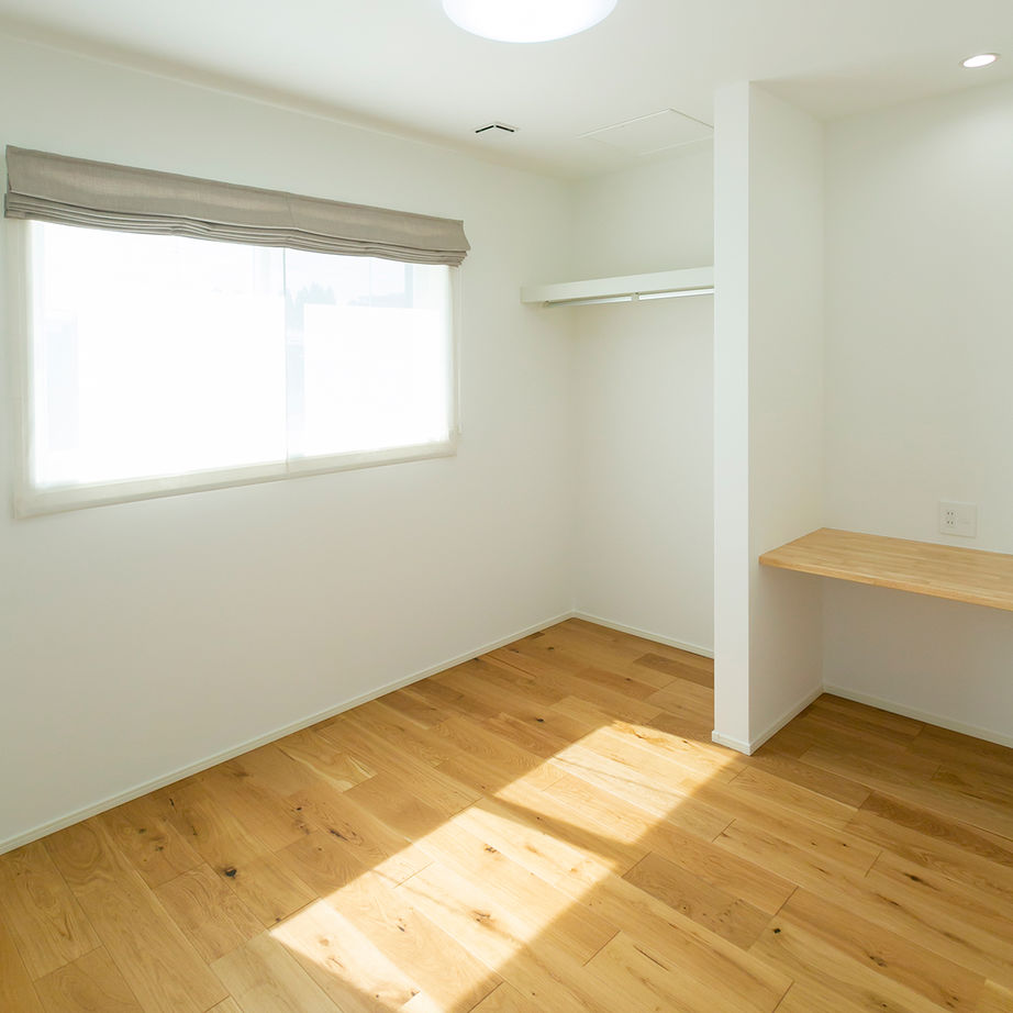 アイ工務店 【熊本県上益城郡/38坪/半平屋】室内にいながら自然の安らぎを感じる、平屋風1.5階の住まいの建築実例画像7