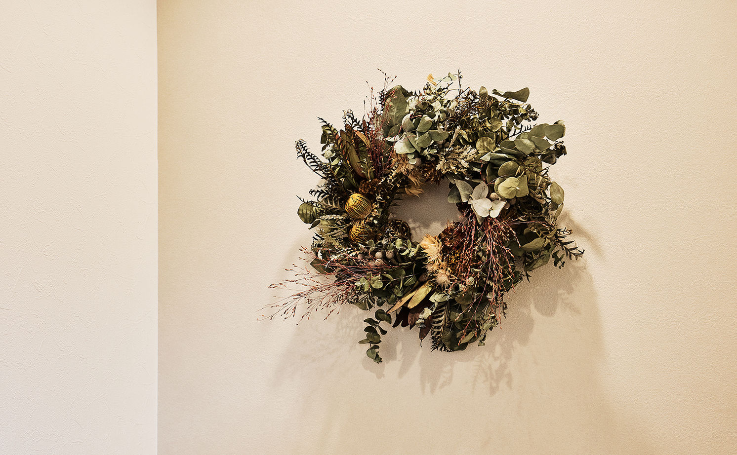 アイ工務店 【吹き抜け/2000万円台】リビングや小屋裏のシアタールームなど、高さを活かした設計で欲しい空間を実現の建築実例画像6