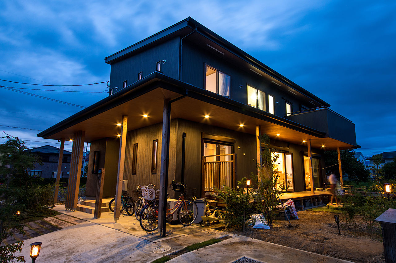 水田建設（水田建築一級建築士事務所） 【太陽光10kW×耐震等級3｜間取り有】大家族がのびのびと、自然とともに暮らすアウトドアリビングのある家の建築実例画像1