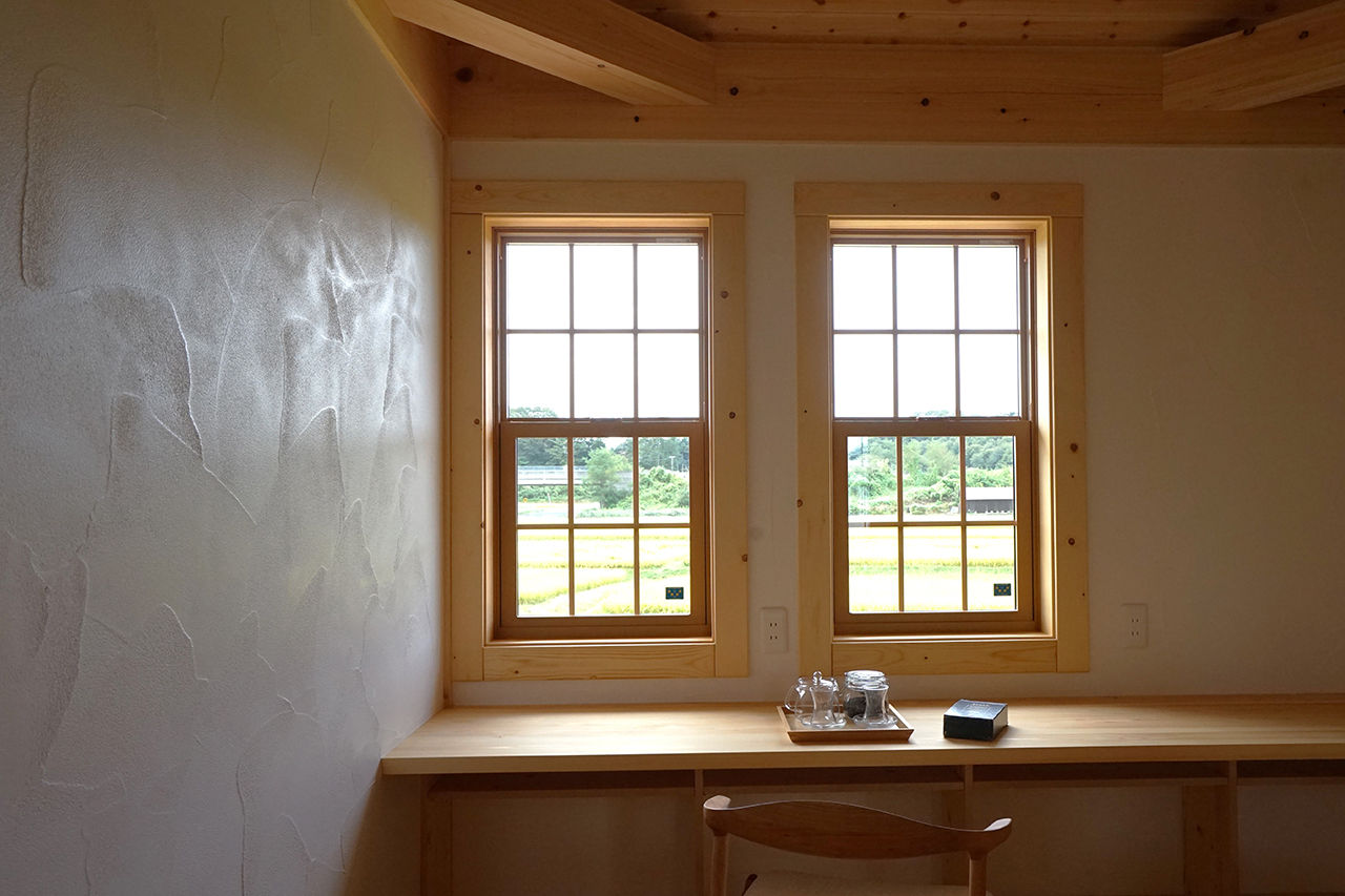 Roots工務店  「soboku」 【延床39坪/土地80坪】欧風デザイン/薪ストーブ/漆喰壁/家族でゆっくり過ごす、丁寧な暮らし/ガス式乾燥機の建築実例画像6