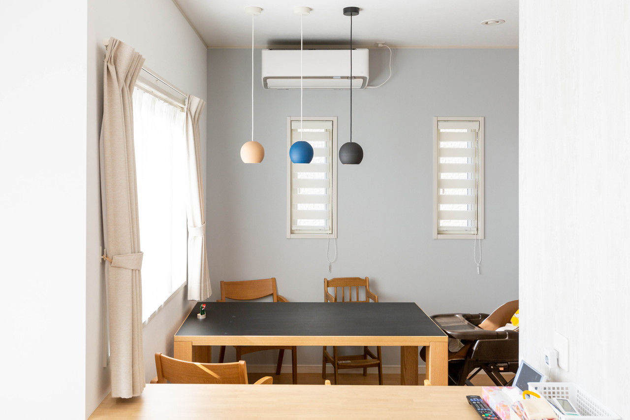 ヤマウラ 【ハイデザイン｜高性能外壁タイル｜ファミリークローゼット＆本棚】家族の想いが集い、毎日の子育ても快適の建築実例画像4