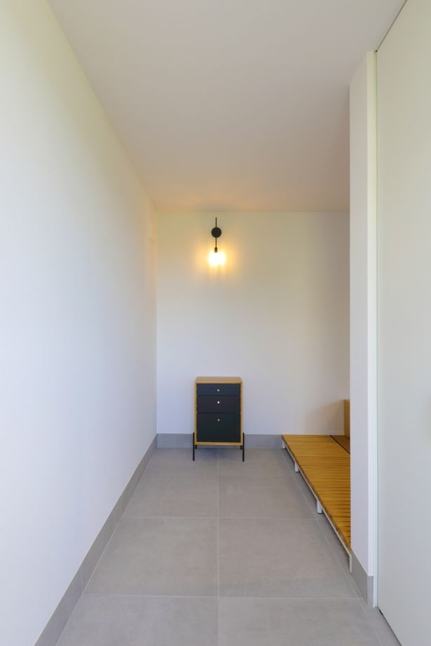 ワイズプロダクト 【相模原市/2000万円台/30坪/家具付きのデザイン規格住宅】シンプルなカッコよさと使いやすさを両立した家の建築実例画像11