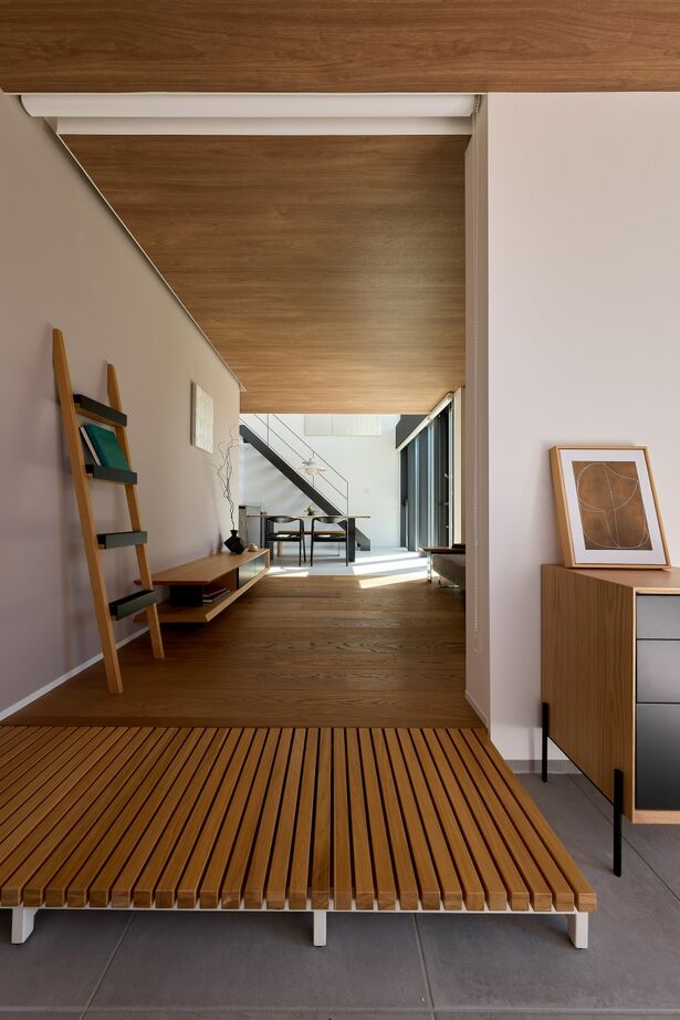 ワイズプロダクト 【家具付きのデザイン規格住宅】自分好みにカスタマイズが可能。ギャラリーのような外観の美しい住まいの建築実例画像7