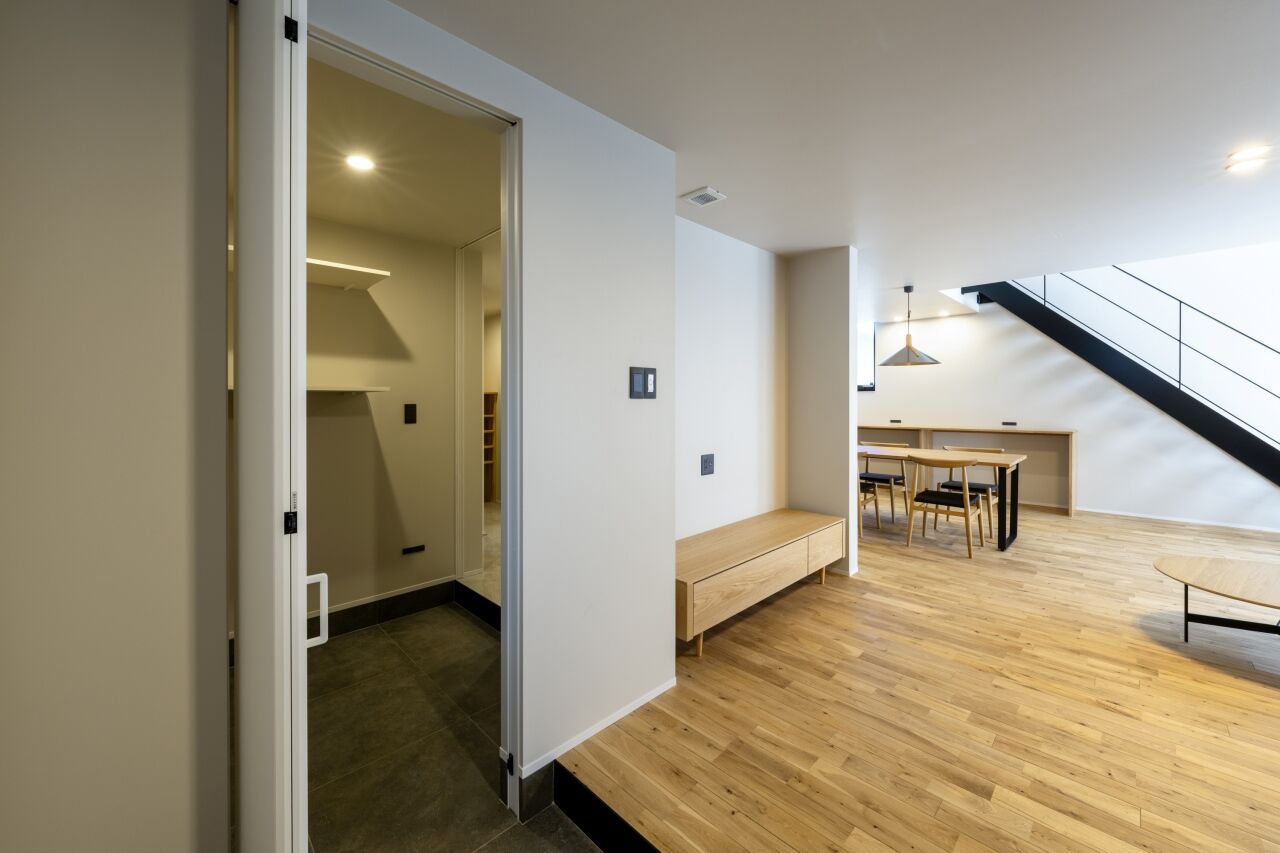 ワイズプロダクト 【横須賀市/家具付きのデザイン規格住宅】こだわりの素材を使ったデザインや機能性、価格にも大満足の家の建築実例画像7