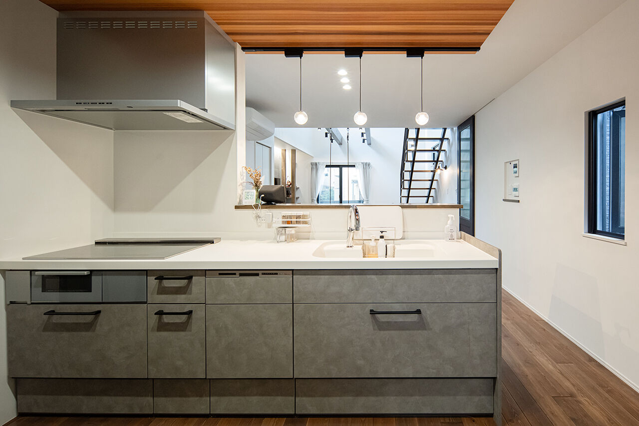 KOYO ARCHITECTS 【ブランコのある家】性能重視で光熱費低減/コスパがいいからデザインも楽しめるの建築実例画像4