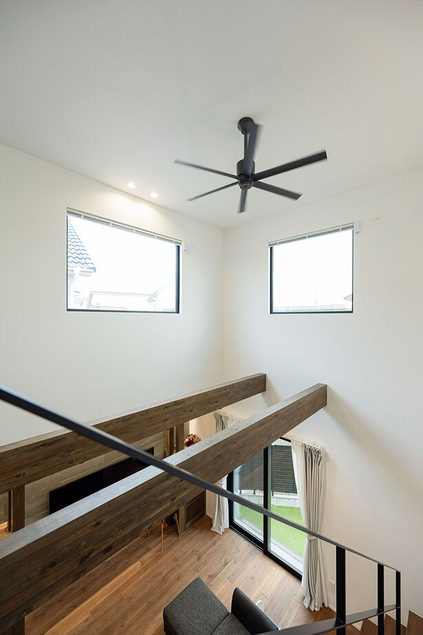 KOYO ARCHITECTS 【ブランコのある家】性能重視で光熱費低減/コスパがいいからデザインも楽しめるの建築実例画像7