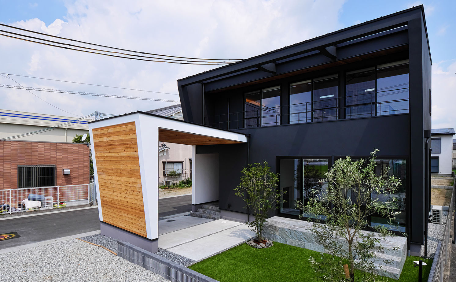 あおぞらホーム 【天理市/3000万円台/SE構法/間取り図あり】光や風が行き渡り、伸びやかに暮らす「土間リビング」のある家の建築実例画像2