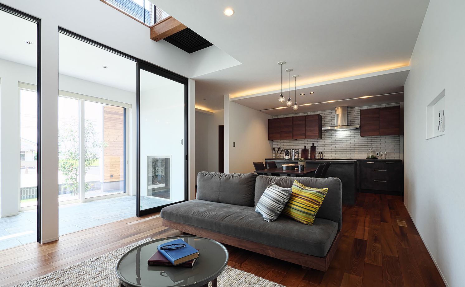 あおぞらホーム 【天理市/3000万円台/SE構法/間取り図あり】光や風が行き渡り、伸びやかに暮らす「土間リビング」のある家の建築実例画像3