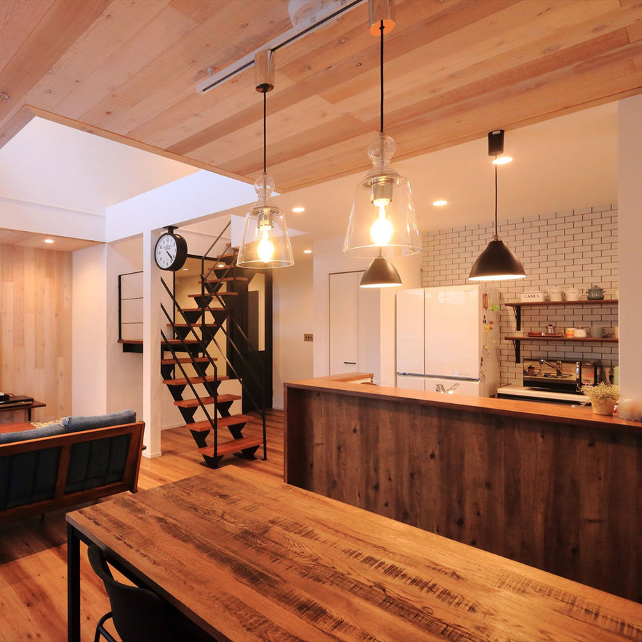 デワホーム 【山形市/2000万円台前半/3LDK/間取り図有/バルコニー/アウトドア】あたたかな木目を活かしたハンサムな家の建築実例画像2