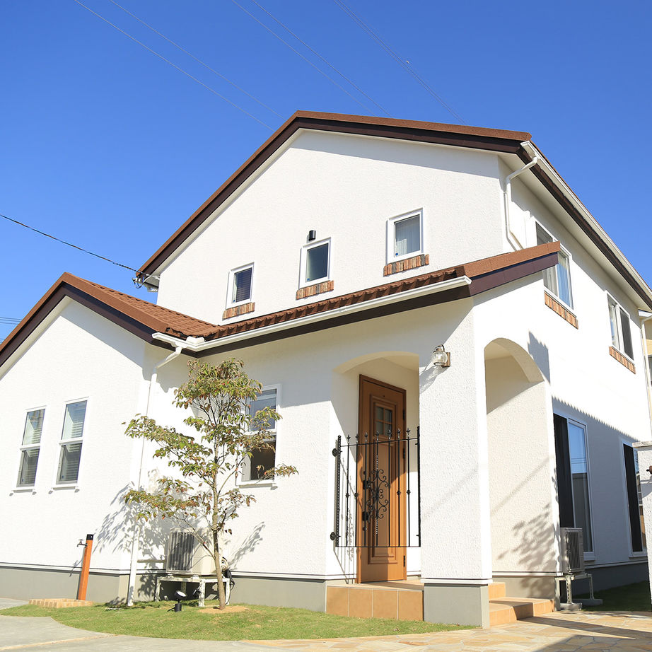 デワホーム 【天童市／2000万円台前半／4LDK／間取り図有/カップボード】デザイン重視。オシャレなカフェのような家の建築実例画像1