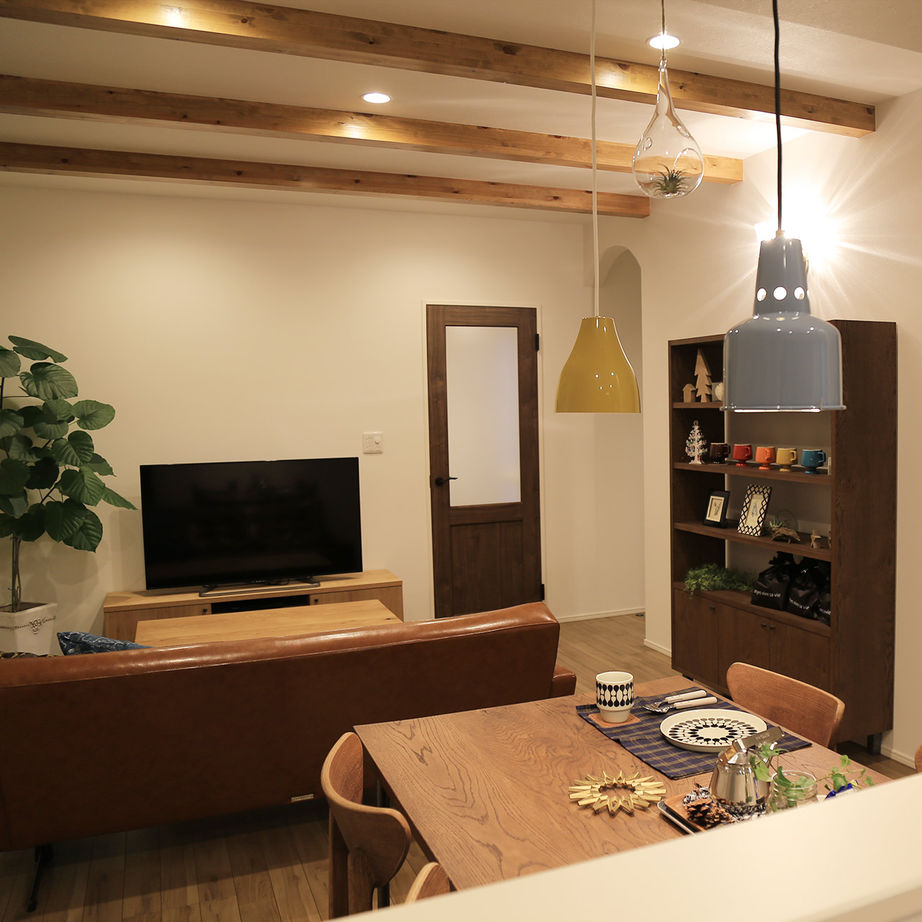 デワホーム 【天童市／2000万円台前半／4LDK／間取り図有/カップボード】デザイン重視。オシャレなカフェのような家の建築実例画像3