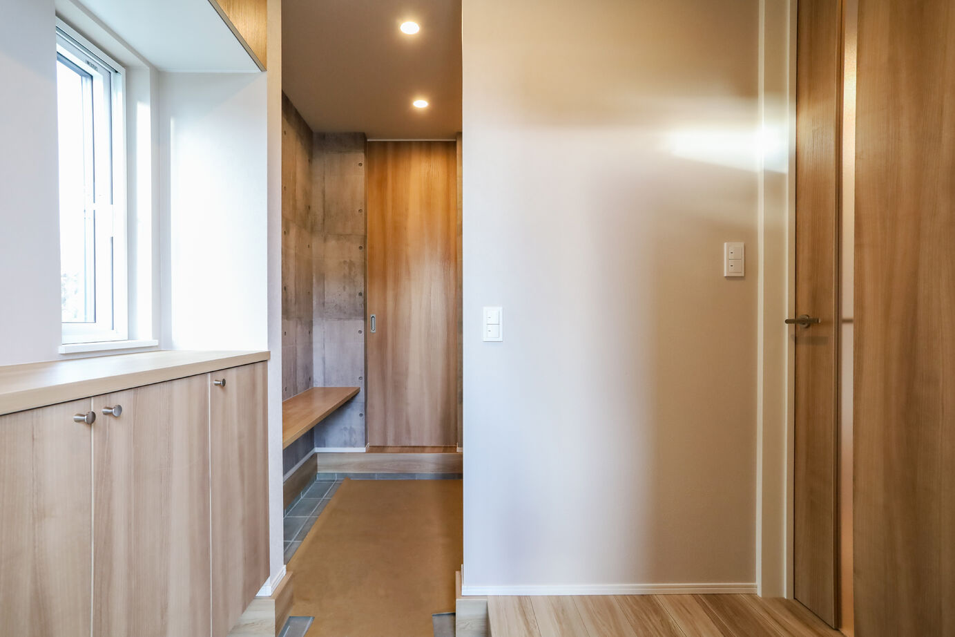 デワホーム 【収納充実】小上がりの畳スペースがお気に入り。おしゃれな木質感があたたかみを感じるお家の建築実例画像8