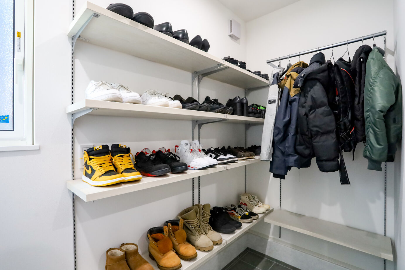 デワホーム 【大空間のLDK/高級感あふれるスタイリッシュなインテリア】上質な空間で何気ない日常も特別なものにの建築実例画像4